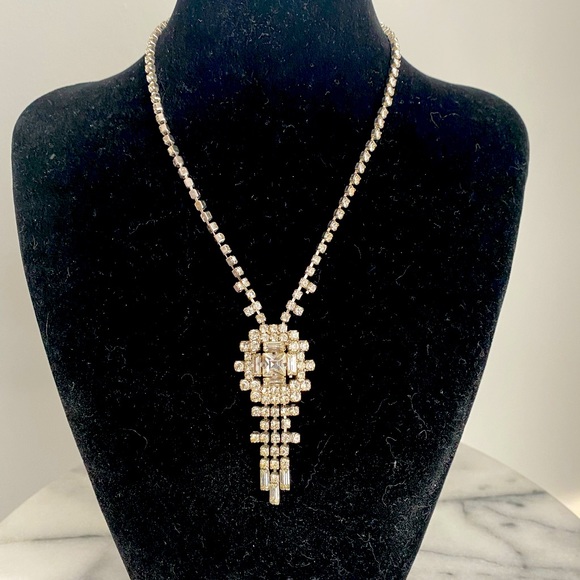 Vintage Crystal Necklace - Picture 1 of 5